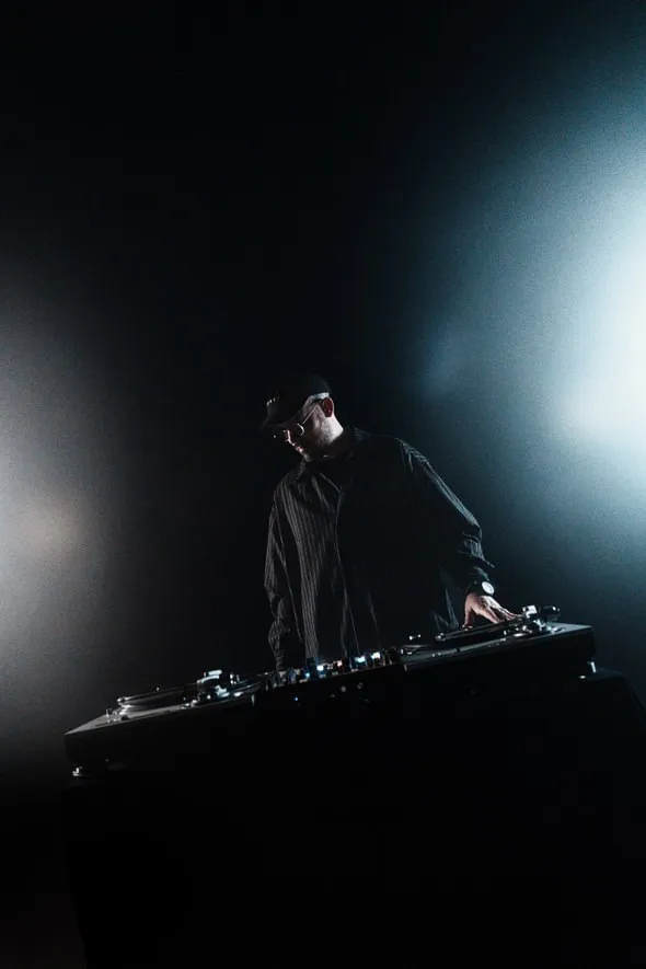 SOIRÉE ÉLECTRO HOUSE GAUA AVEC SKILLZ