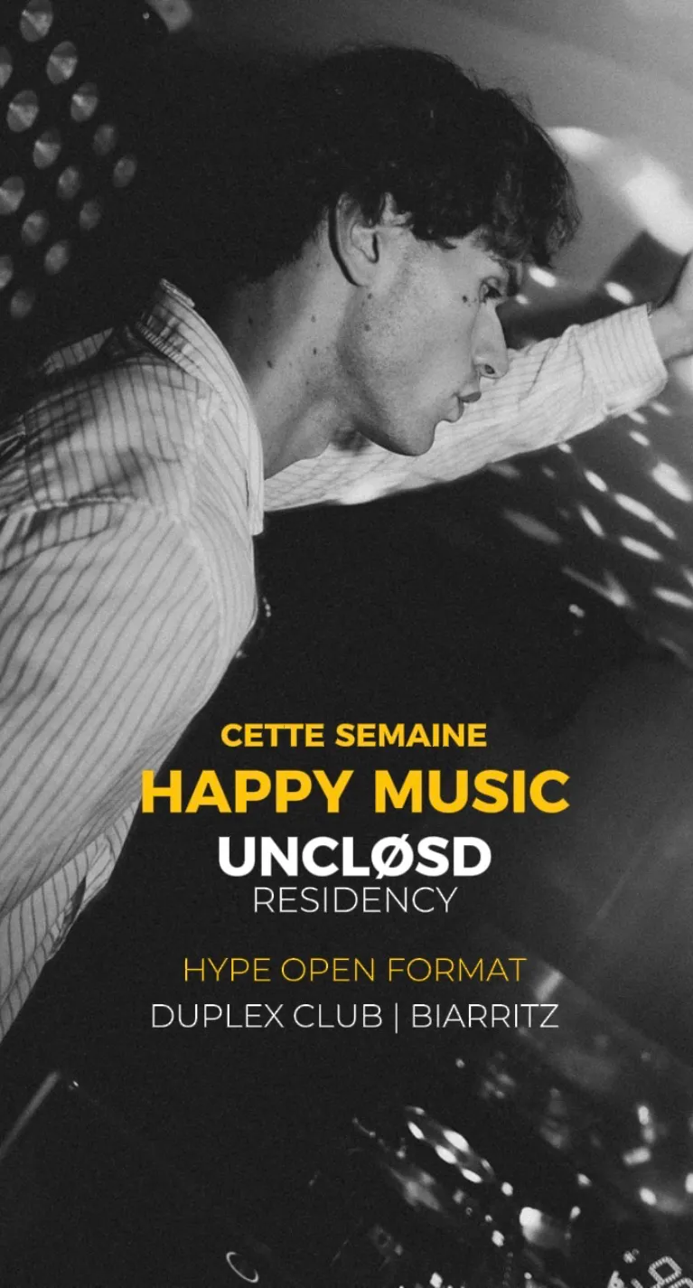 HANDS UP BY UNCLØSD