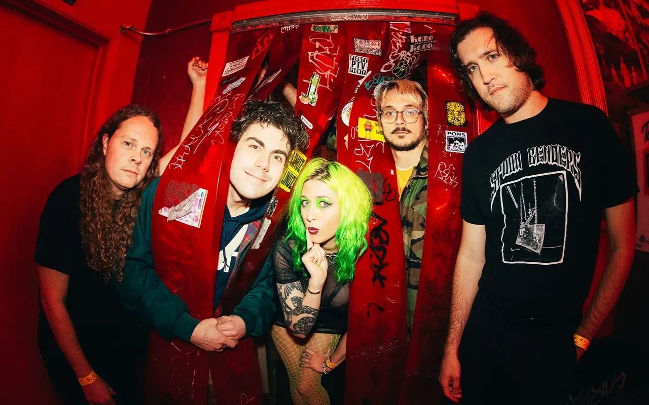 FRANKIE AND THE WITCH FINGERS • IGUANA DEATH CULT • MAFIA SOFA